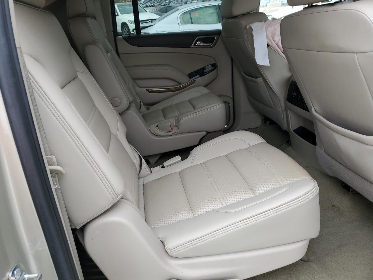 2017 GMC Yukon Xl Denali VIN: 1GKS1HKJ4HR304616 Lot: 92692615