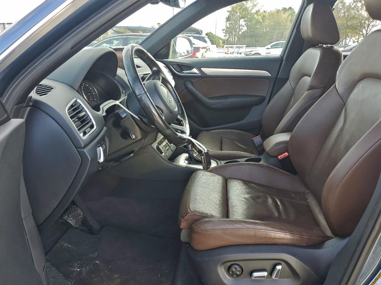 2017 Audi Q3 Premium Plus VIN: WA1HCCFS5HR010397 Lot: 94545125