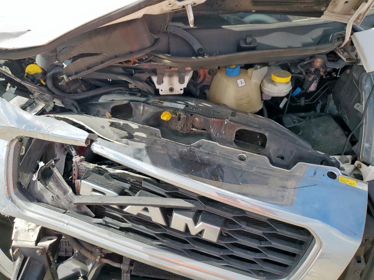 2019 Ram Promaster 2500 2500 High VIN: 3C6TRVDG4KE559916 Lot: 92308365