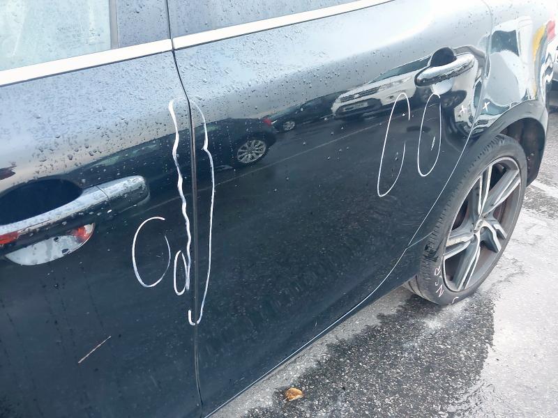 2017 VOLVO V40 D4 [190] R DESIGN PRO 5DR GEARTRONIC