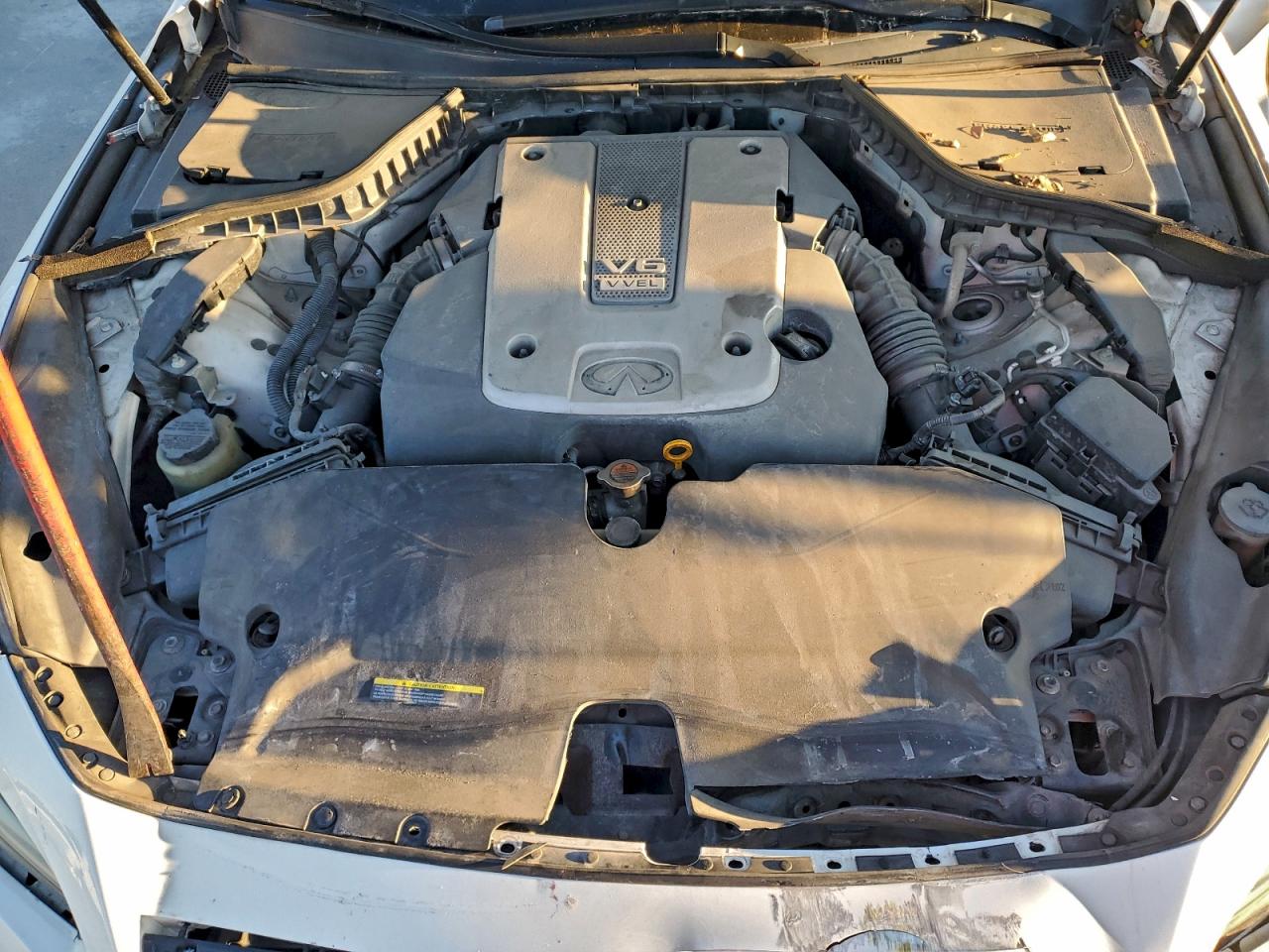 2015 Infiniti Q50 Base VIN: JN1BV7AR4FM403662 Lot: 94098675