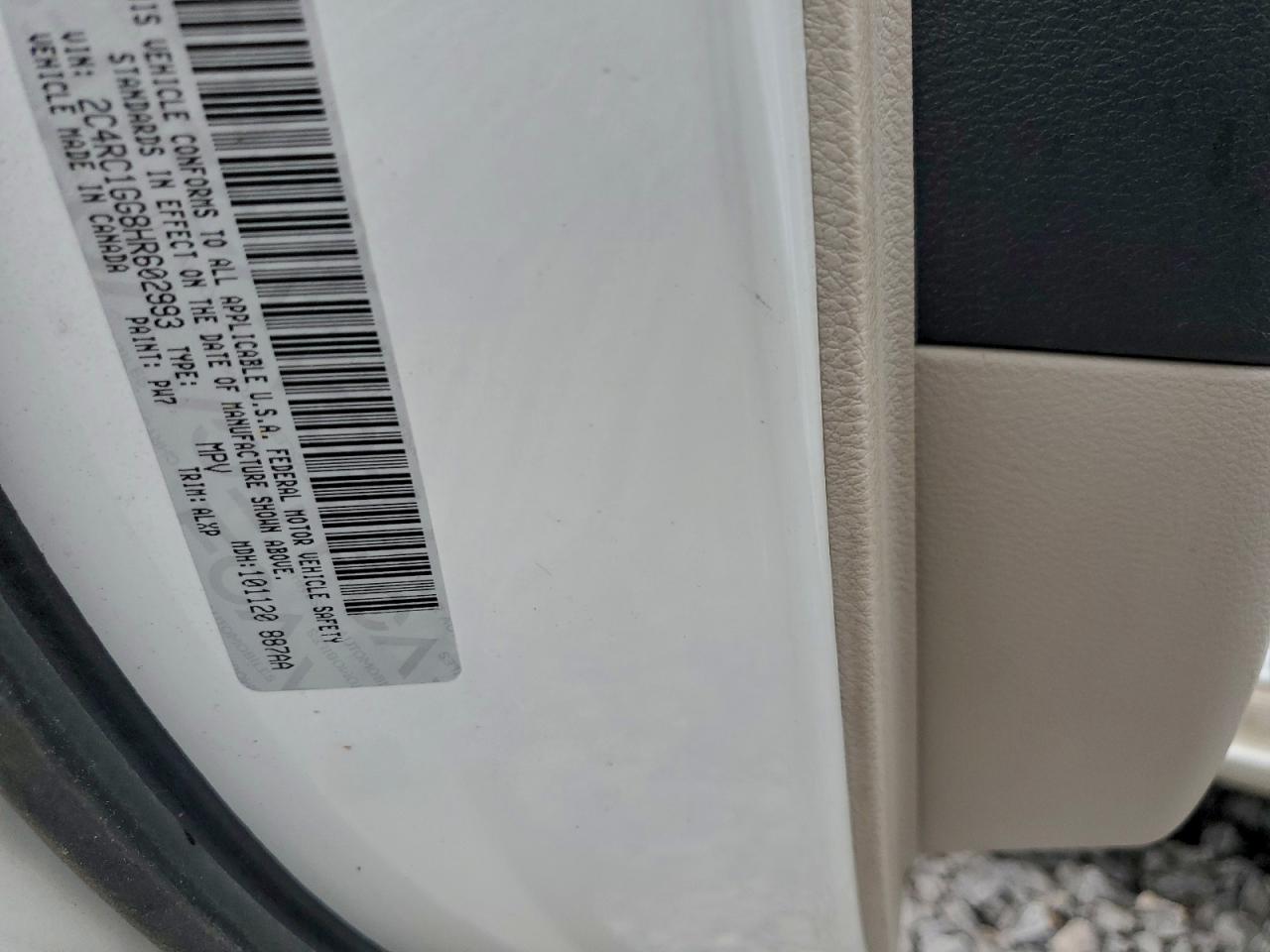 2017 Chrysler Pacifica Limited VIN: 2C4RC1GG8HR602993 Lot: 93957065