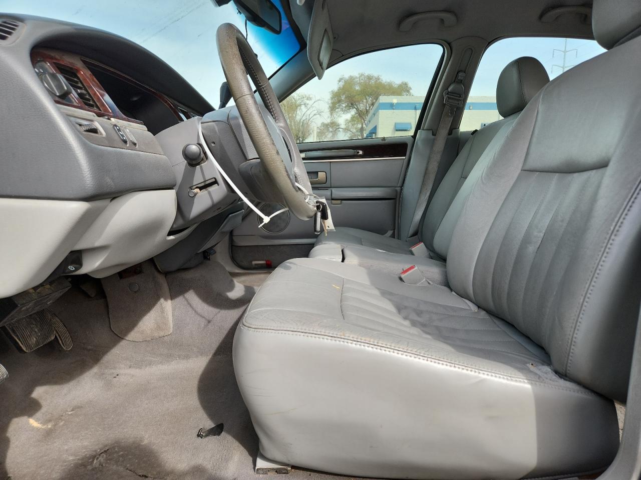 2007 Lincoln Town Car Signature VIN: 1LNHM81VX7Y609166 Lot: 92677265