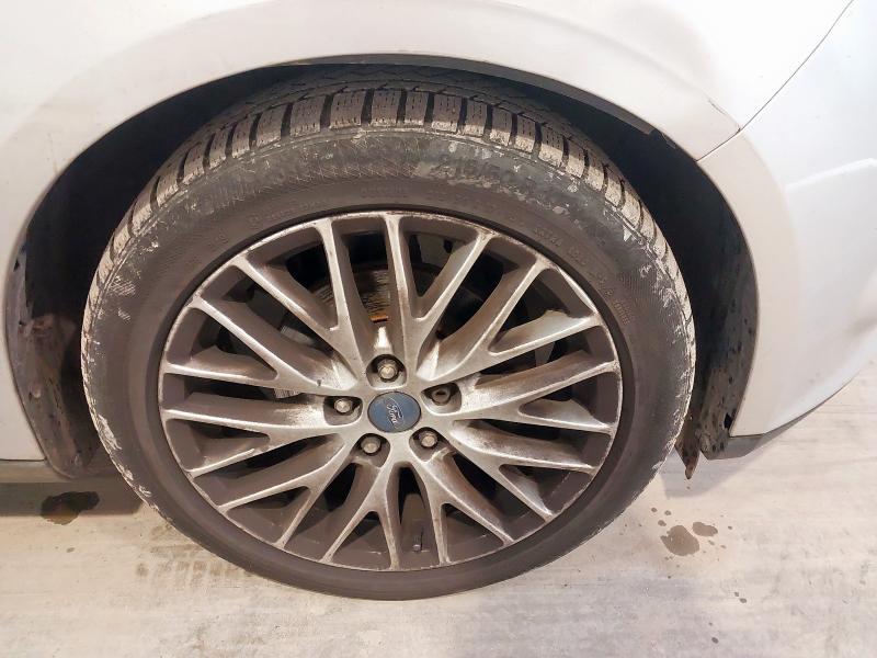 2014 FORD FOCUS 1.0 125 ECOBOOST ZETEC NAVIGATOR 5DR