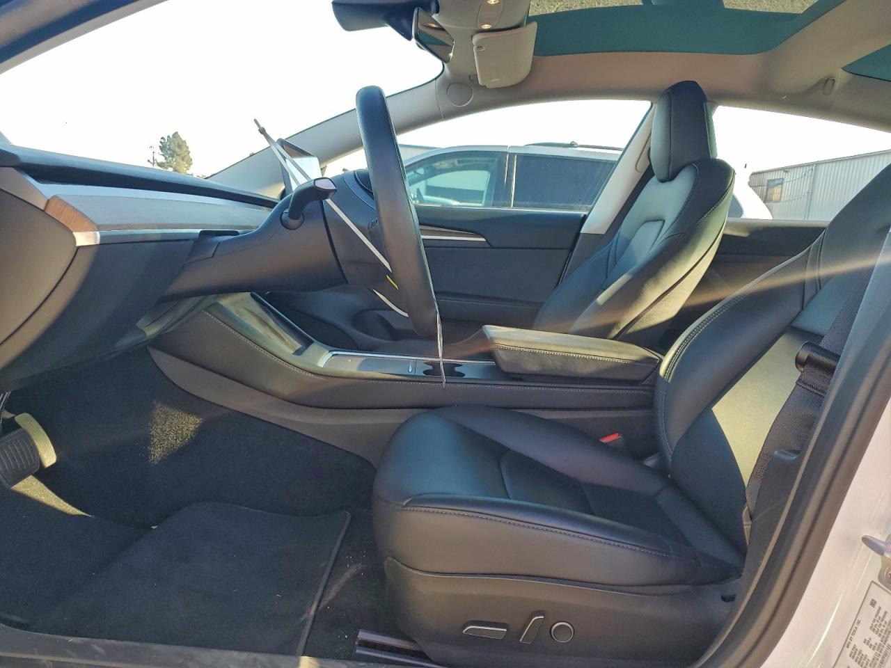 2023 Tesla Model 3 VIN: 5YJ3E1EB8PF631122 Lot: 92993215