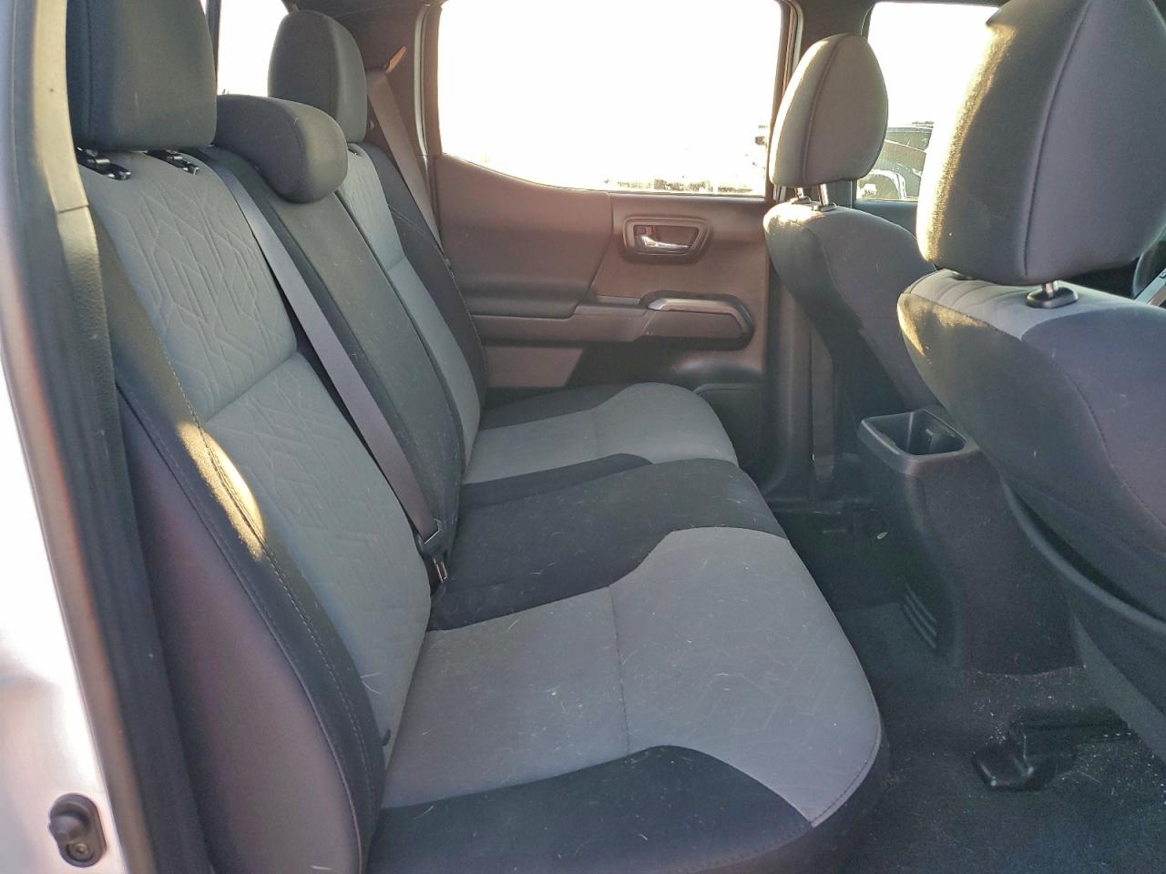 2021 Toyota Tacoma Double Cab VIN: 5TFCZ5AN8MX246463 Lot: 94136405