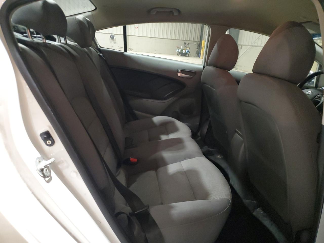 2018 Kia Forte Lx VIN: 3KPFK4A70JE188132 Lot: 92526285