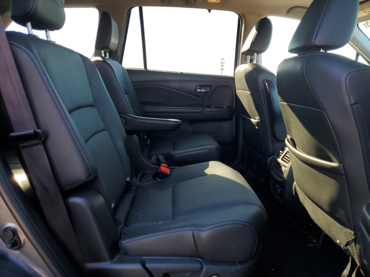 2022 Honda Pilot Elite VIN: 5FNYF6H01NB052836 Lot: 90262265