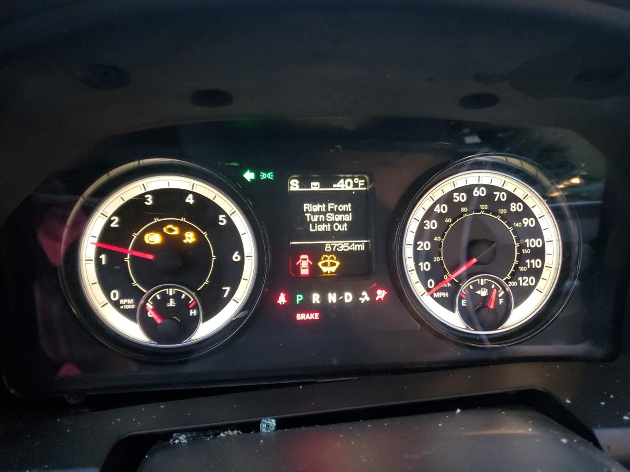 2019 Ram 1500 Classic Tradesman VIN: 3C6JR6AG0KG507351 Lot: 91821585