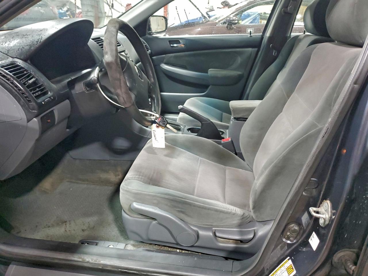 2004 Honda Accord Lx VIN: 1HGCM56374A174794 Lot: 94160075