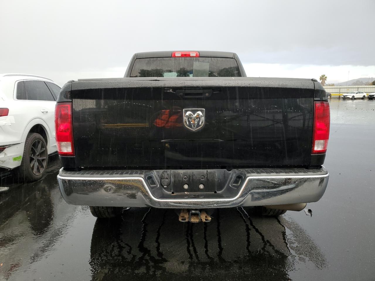 2018 Ram 1500 St VIN: 1C6RR6FT4JS206100 Lot: 92044375