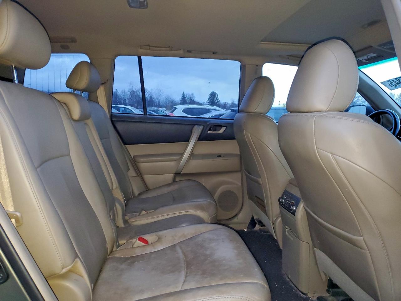 2011 Toyota Highlander Base VIN: 5TDBK3EH9BS056263 Lot: 93755845