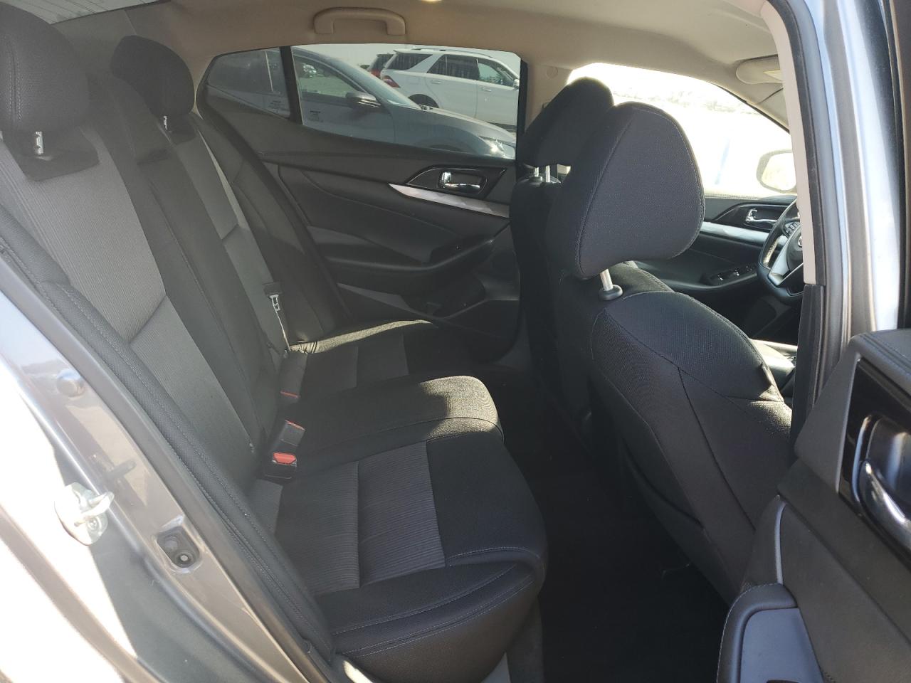 2019 Nissan Maxima S VIN: 1N4AA6AV3KC383387 Lot: 91306475