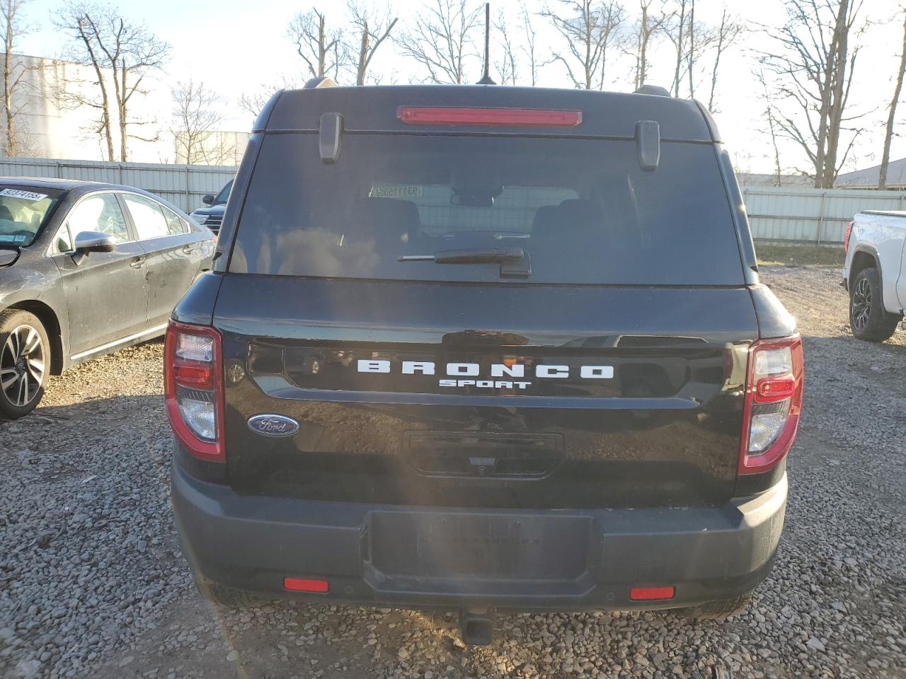 2022 Ford Bronco Sport Outer Banks VIN: 3FMCR9C6XNRD89305 Lot: 93111505