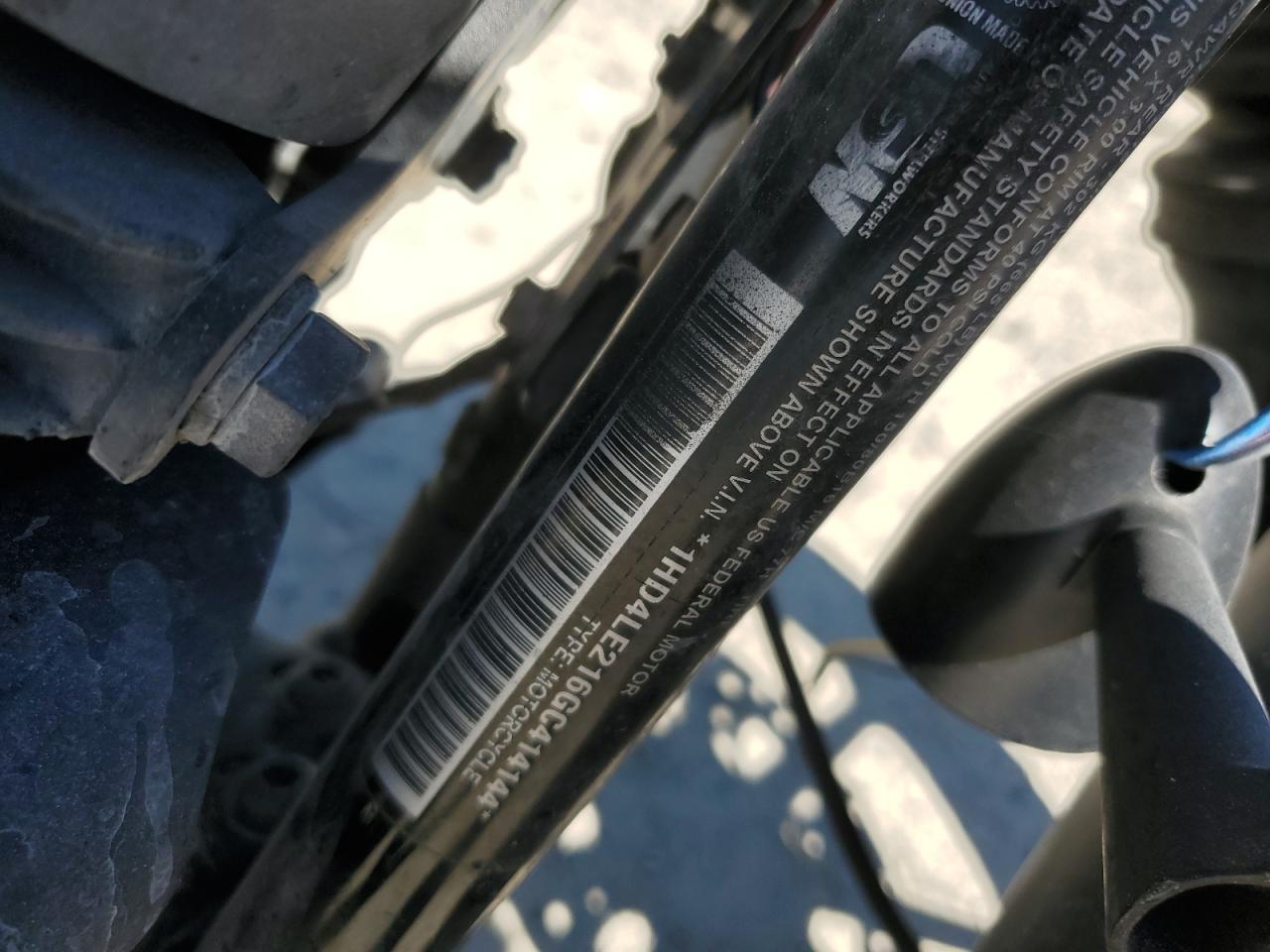 2016 Harley-Davidson Xl883 Iron 883 VIN: 1HD4LE216GC414144 Lot: 92262505