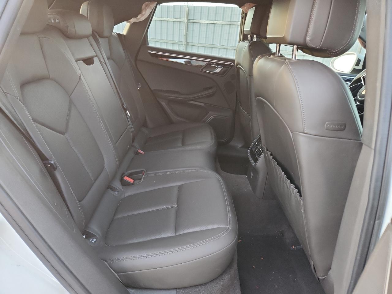 2018 Porsche Macan VIN: WP1AA2A51JLB22579 Lot: 91303715