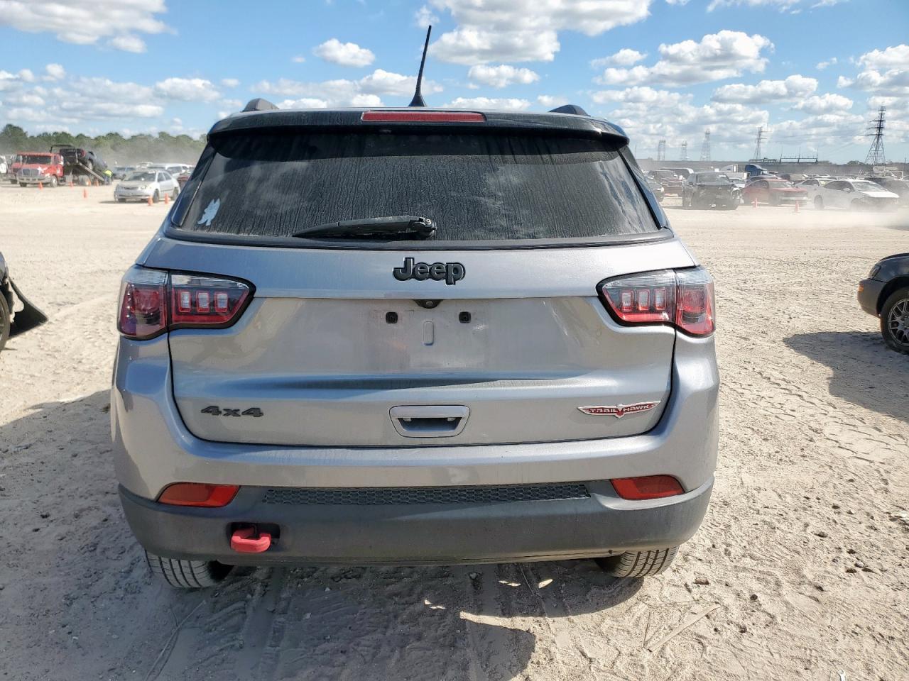 2019 Jeep Compass Trailhawk VIN: 3C4NJDDB1KT733489 Lot: 92949825