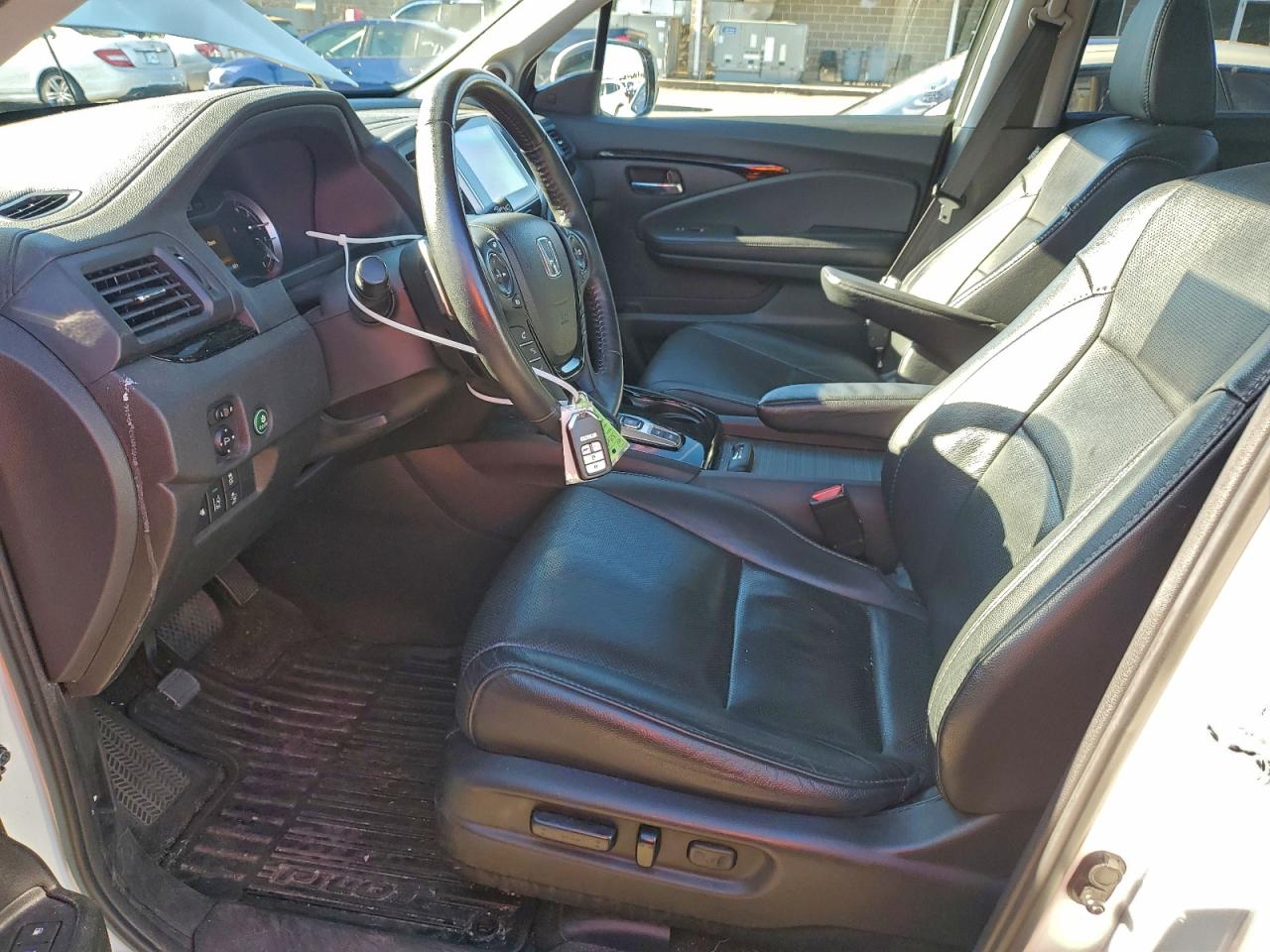 2017 Honda Pilot Elite VIN: 5FNYF6H03HB068752 Lot: 93868545