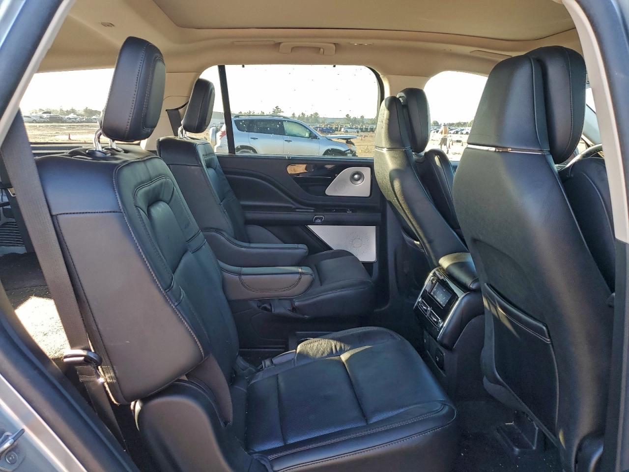 2023 Lincoln Aviator Grand Touring VIN: 5LMYJ8XY0PNL02842 Lot: 93646335