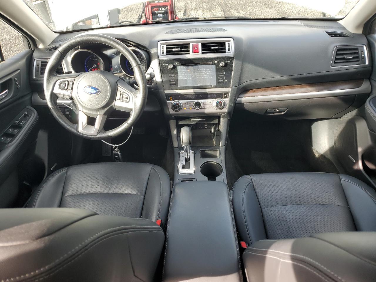 2015 Subaru Legacy 2.5I Limited VIN: 4S3BNAN60F3030622 Lot: 92107395