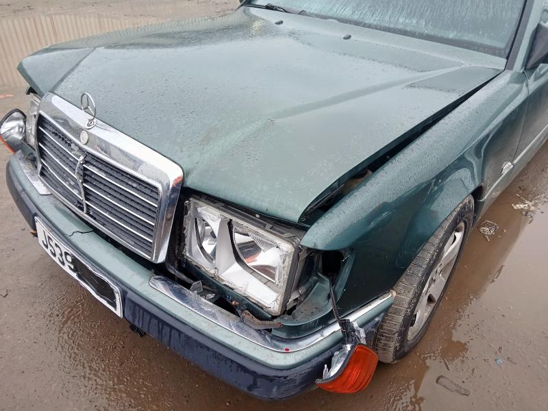 1992 MERCEDES-BENZ E CLASS 300 TD 5DR AUTO