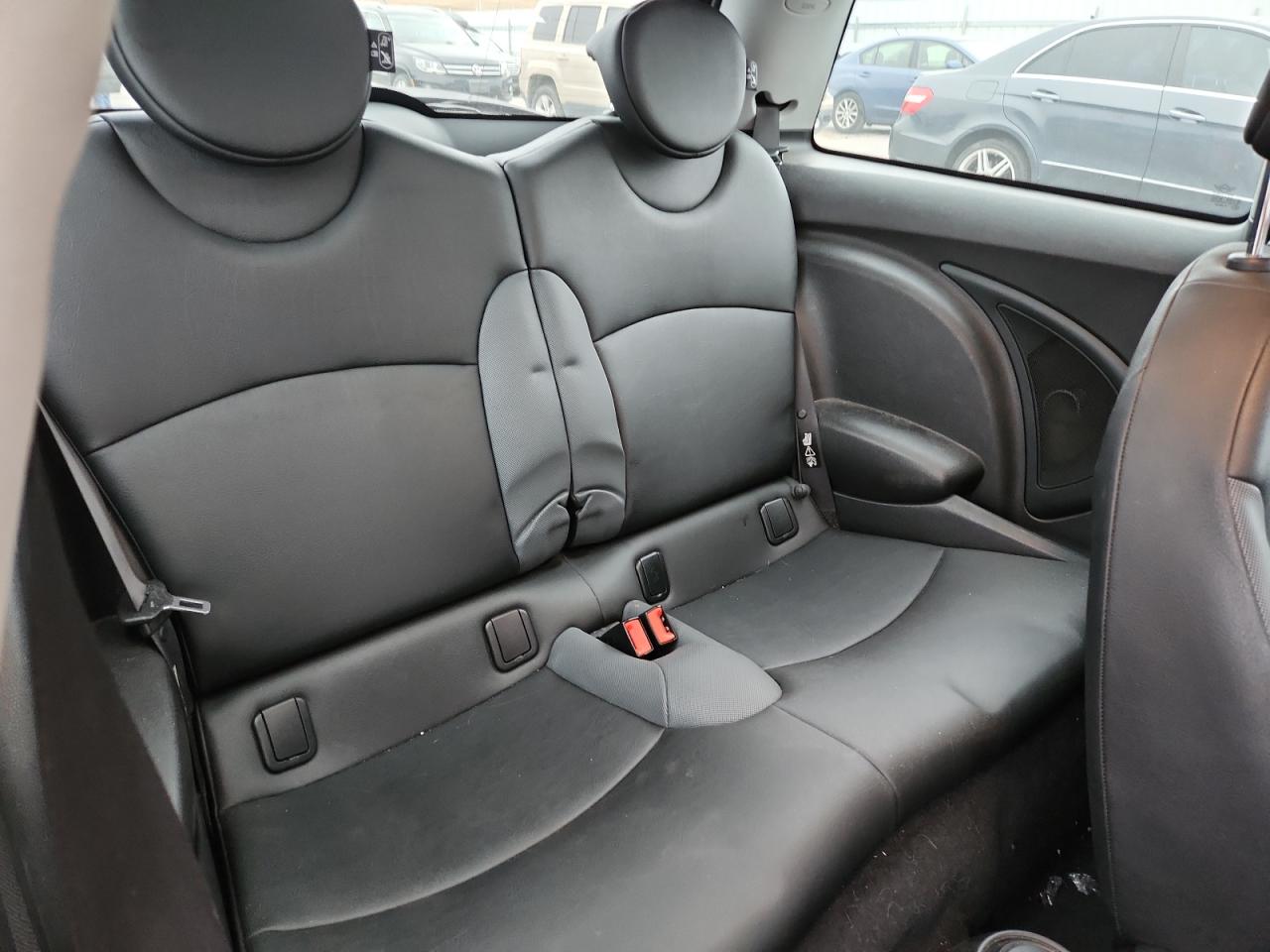 2009 Mini Cooper VIN: WMWMF33519TT69788 Lot: 93378325