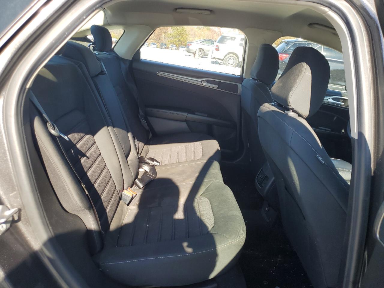 2020 Ford Fusion Se VIN: 3FA6P0HD7LR163011 Lot: 92079395