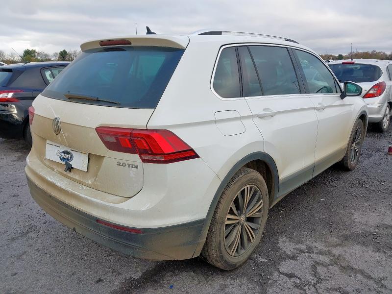 2017 VOLKSWAGEN TIGUAN 2.0 TDI 150 SE NAV 5DR