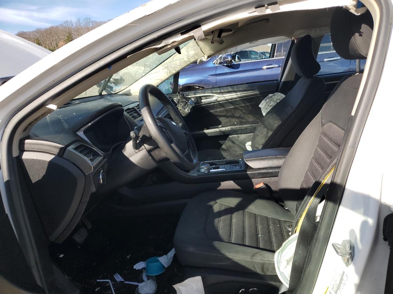 2017 Ford Fusion Se VIN: 3FA6P0H7XHR235806 Lot: 93678815