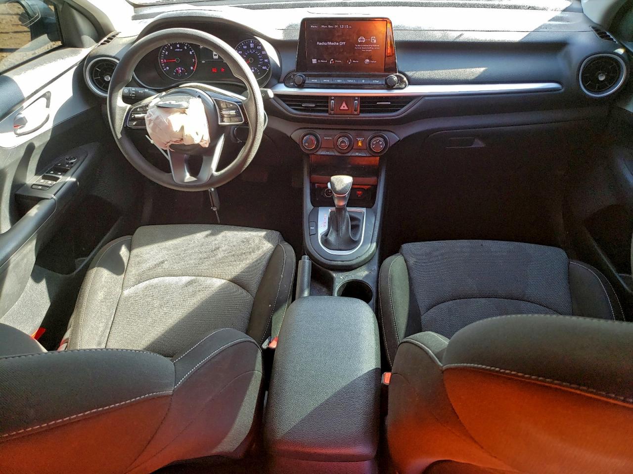 2024 Kia Forte Lx VIN: 3KPF24AD0RE784598 Lot: 94055025