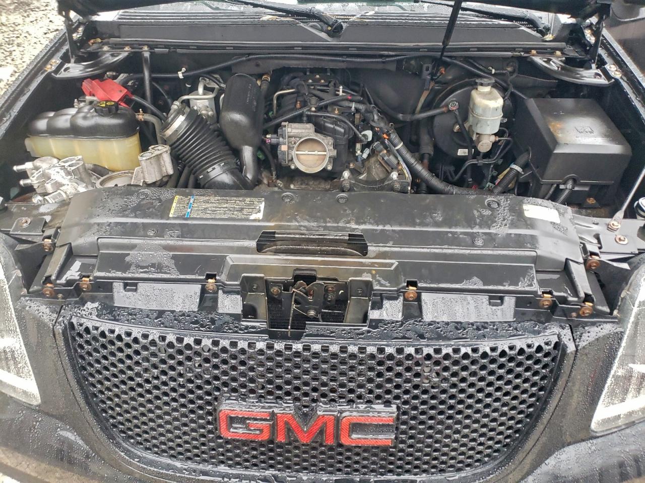 2011 GMC Yukon Xl Denali VIN: 1GKS2MEF8BR182671 Lot: 94131685