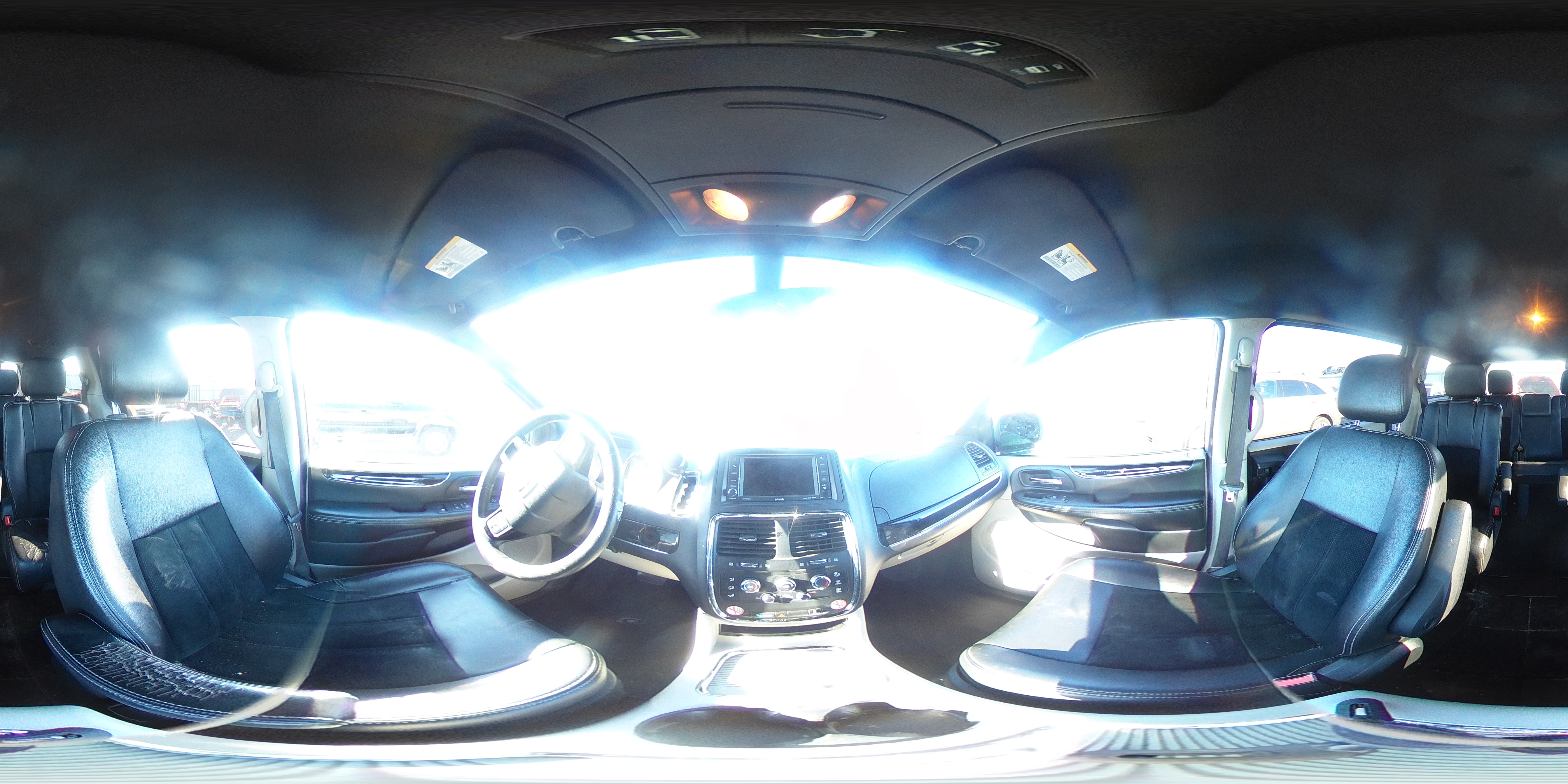 2018 Dodge Grand Caravan Sxt VIN: 2C4RDGCG1JR325969 Lot: 93388245