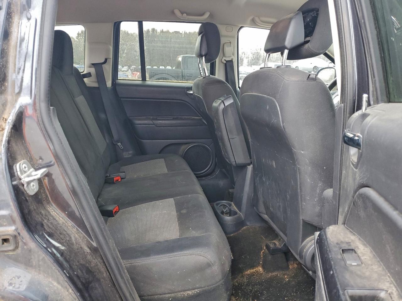 2014 Jeep Compass Sport VIN: 1C4NJCBB5ED648050 Lot: 93232105