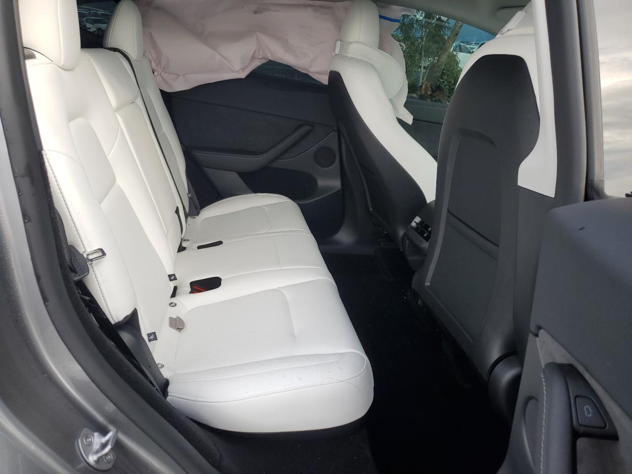 2025 Tesla Model Y VIN: 7SAYGDEF8SF302193 Lot: 91138505