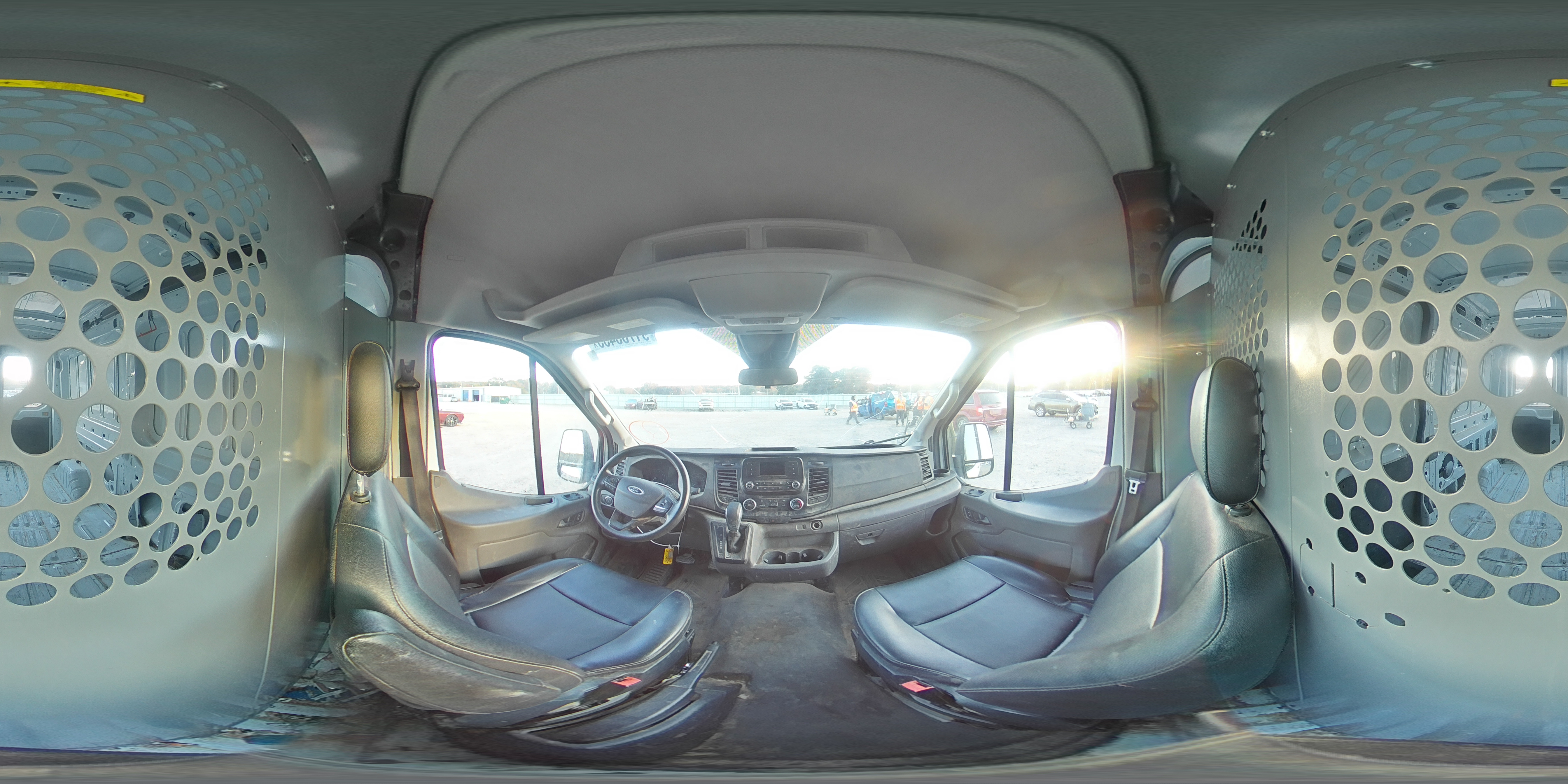 2020 Ford Transit T-250 VIN: 1FTBR1CG0LKB15767 Lot: 91783435