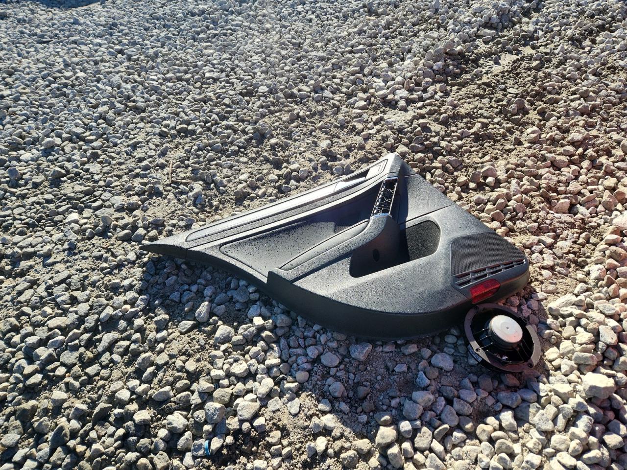 2018 Volkswagen Golf R VIN: WVWVF7AUXJW227760 Lot: 92059145