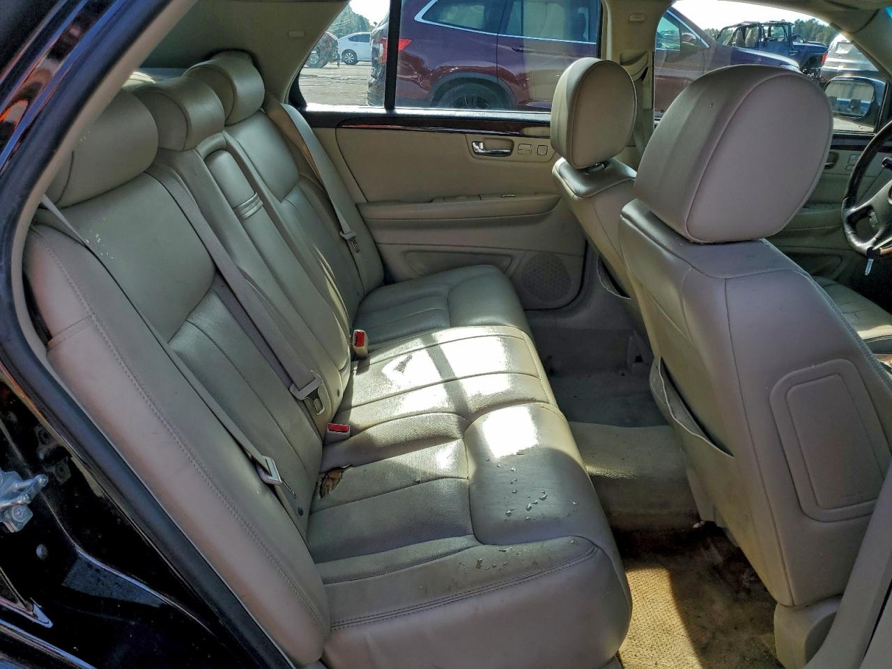 2008 Cadillac Dts VIN: 1G6KD57948U138727 Lot: 94504445