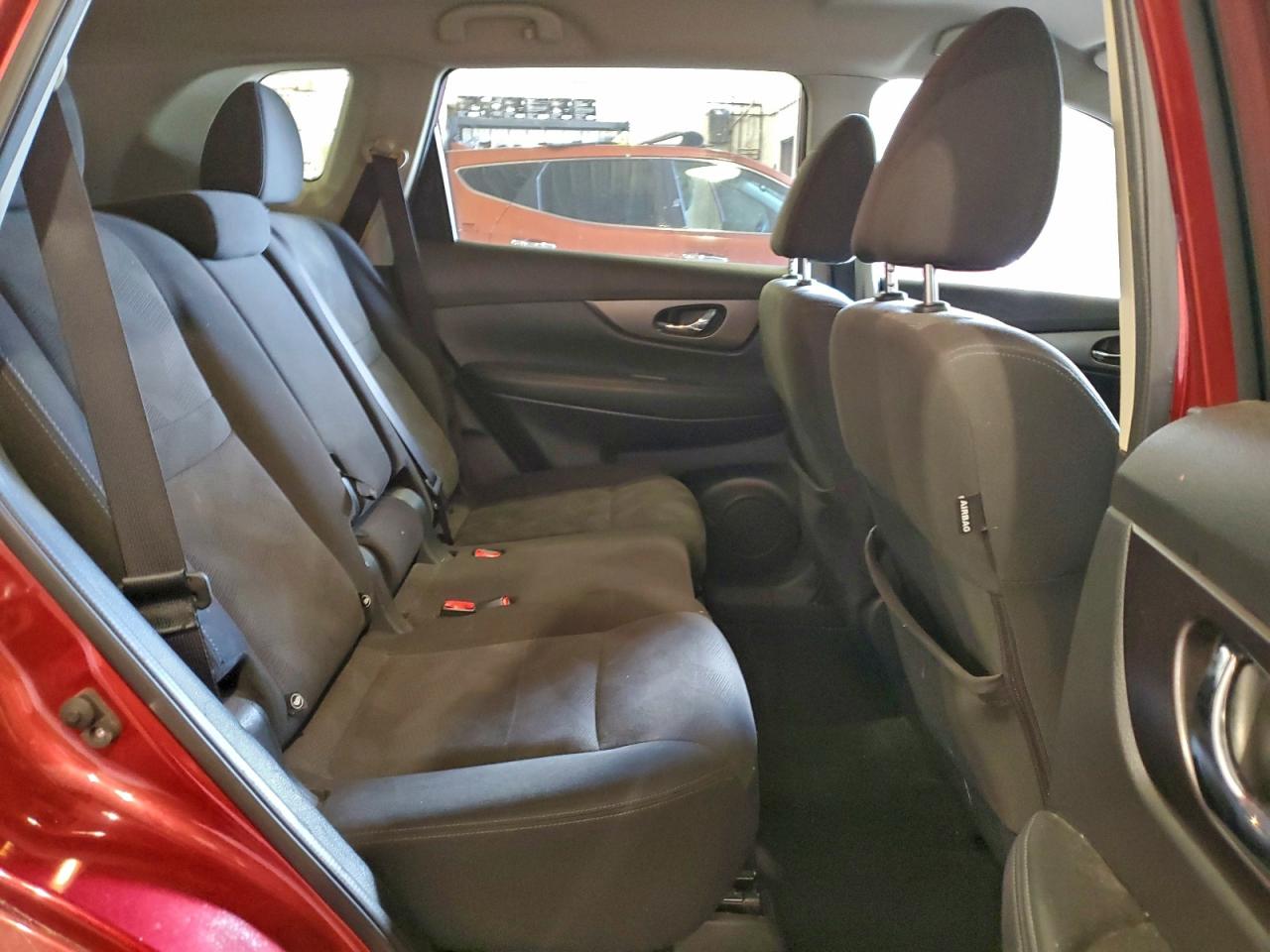 2016 Nissan Rogue S VIN: KNMAT2MT4GP711634 Lot: 92766735