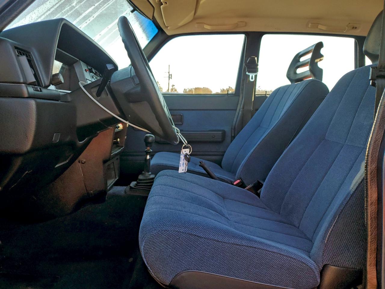 1993 Volvo 240 VIN: YV1AS880XP1488289 Lot: 94275755