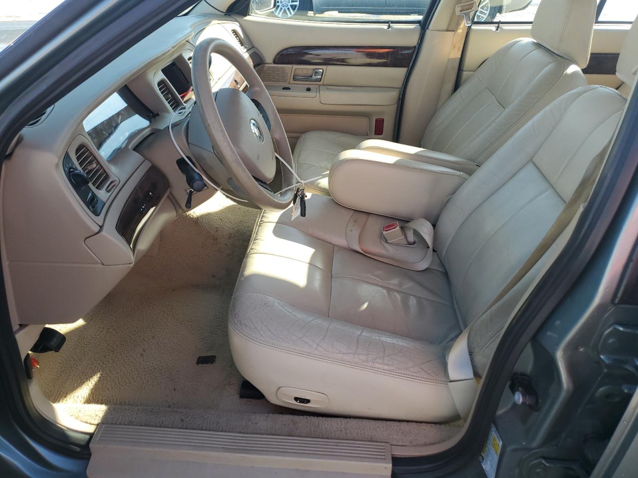 2006 Mercury Grand Marquis Gs VIN: 2MEFM74V46X625328 Lot: 91672885