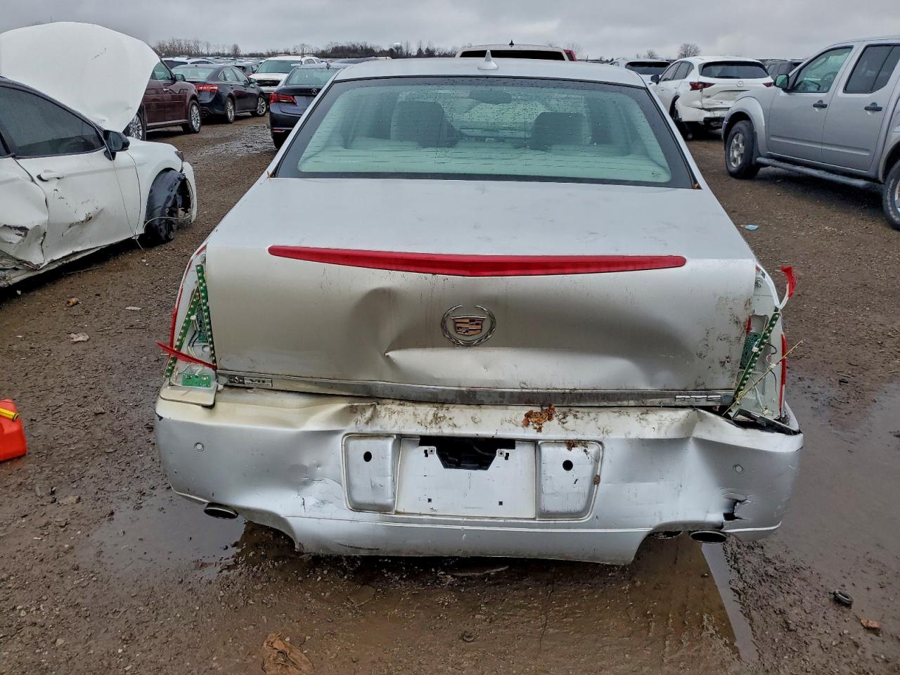 2009 Cadillac Dts VIN: 1G6KD57Y29U117948 Lot: 94357445