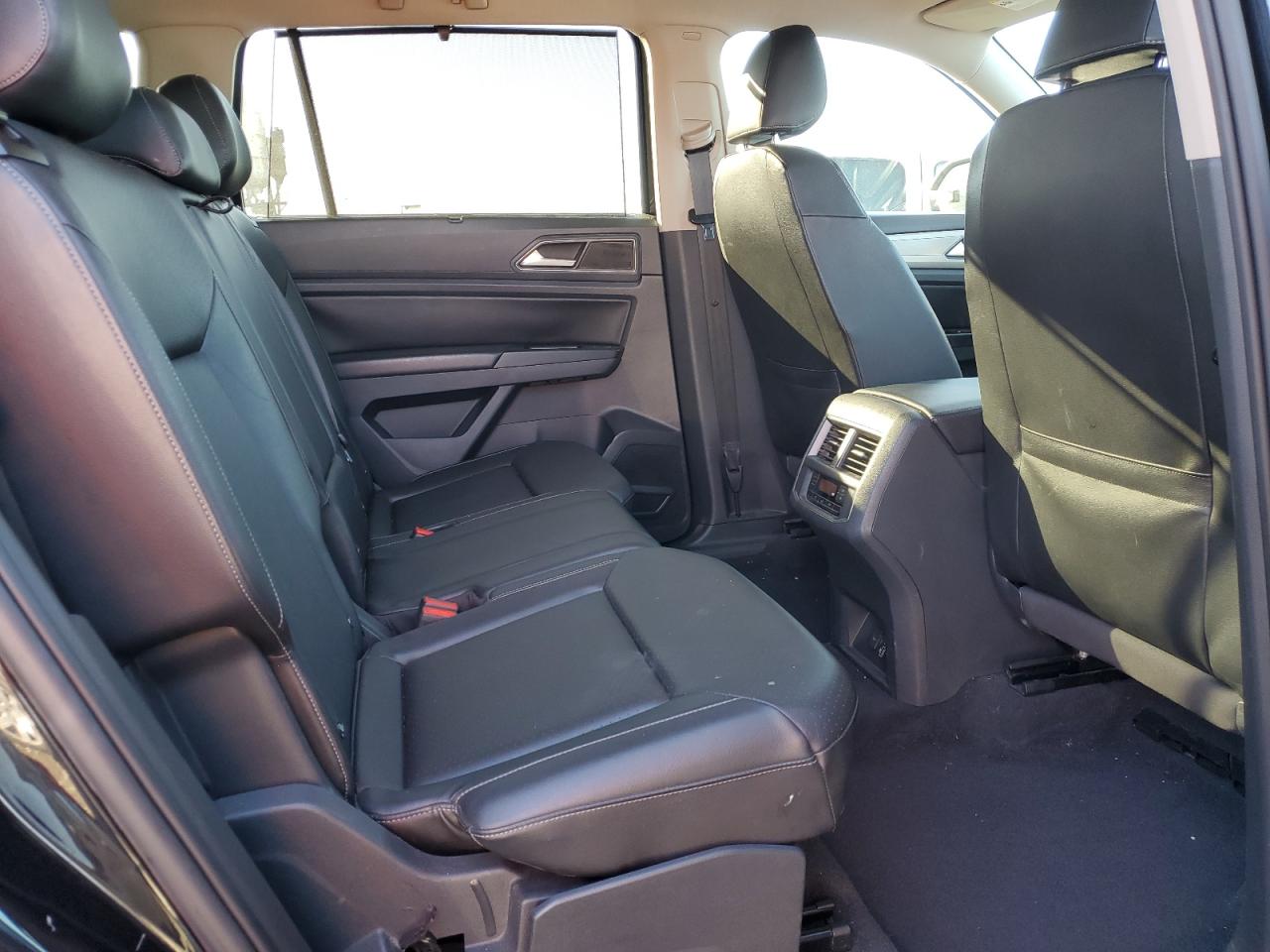 2018 Volkswagen Atlas Se VIN: 1V2CR2CA7JC563239 Lot: 93687045