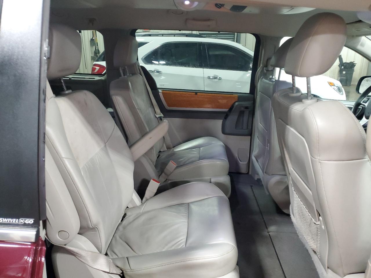 2008 Chrysler Town & Country Limited VIN: 2A8HR64XX8R689901 Lot: 93022235