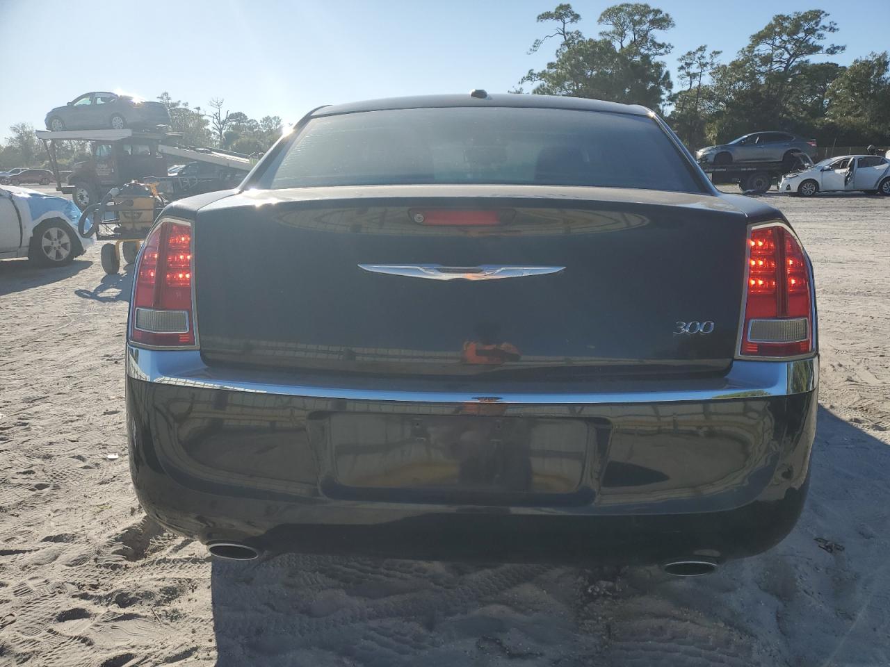 2014 Chrysler 300 VIN: 2C3CCAAG9EH255582 Lot: 92705375