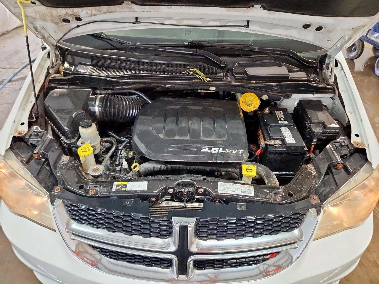 2014 Dodge Grand Caravan Sxt VIN: 2C4RDGCG7ER127757 Lot: 92672745