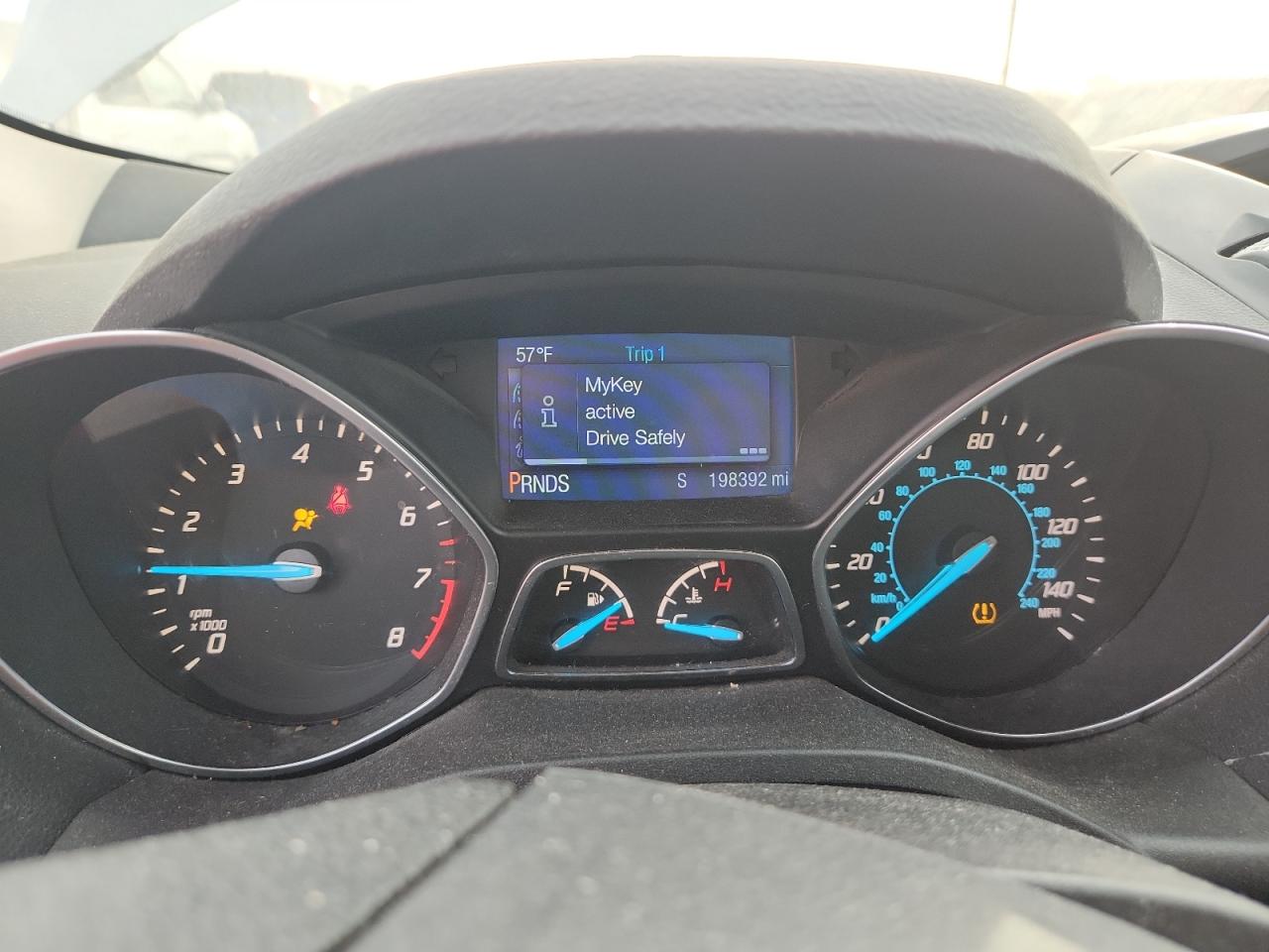 2015 Ford Escape S VIN: 1FMCU0F73FUB81002 Lot: 91465865