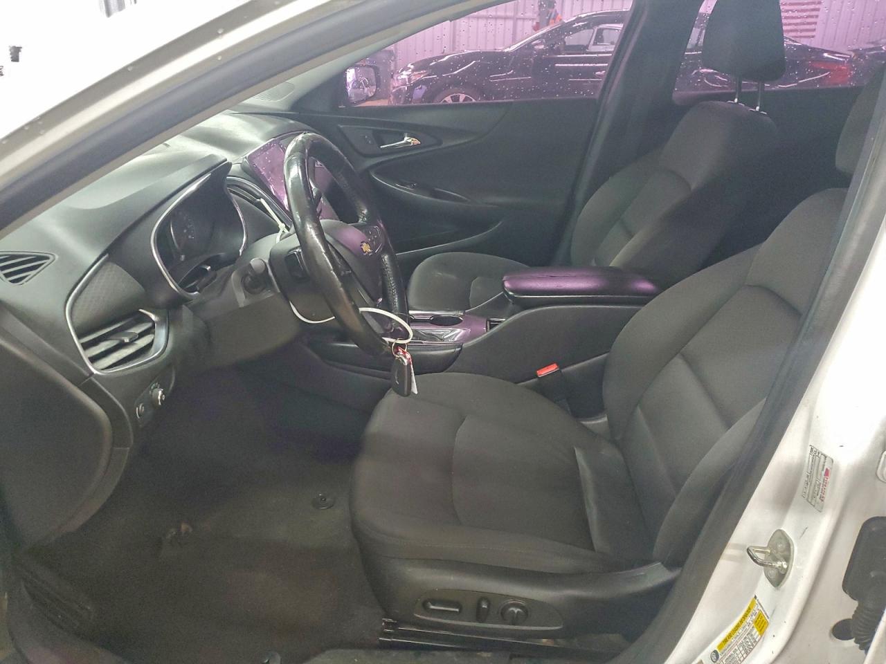 2018 Chevrolet Malibu Lt VIN: 1G1ZD5ST8JF230960 Lot: 94423145