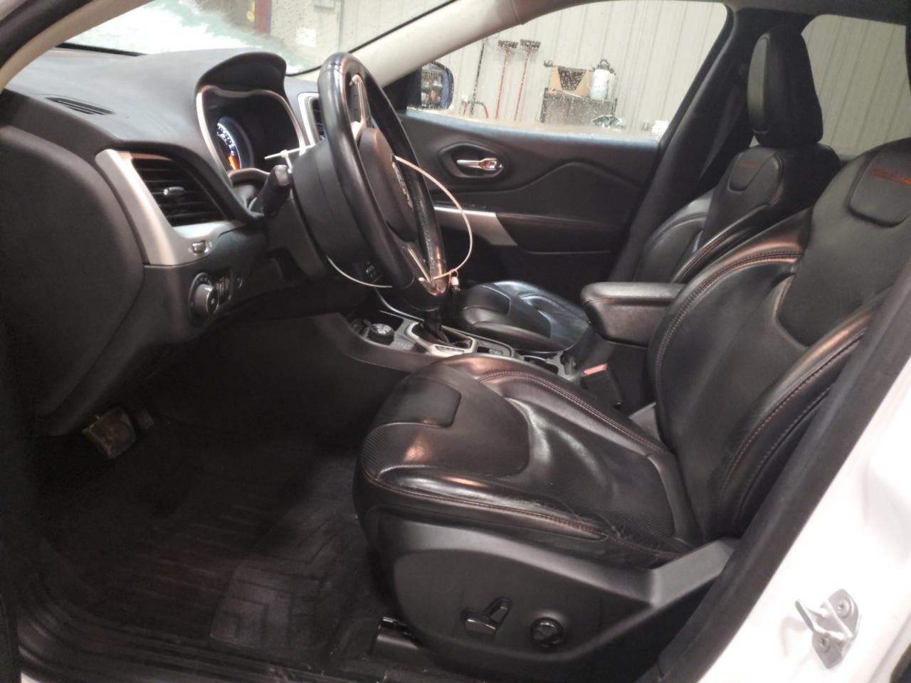 2018 Jeep Cherokee Trailhawk VIN: 1C4PJMBX2JD550579 Lot: 91827055