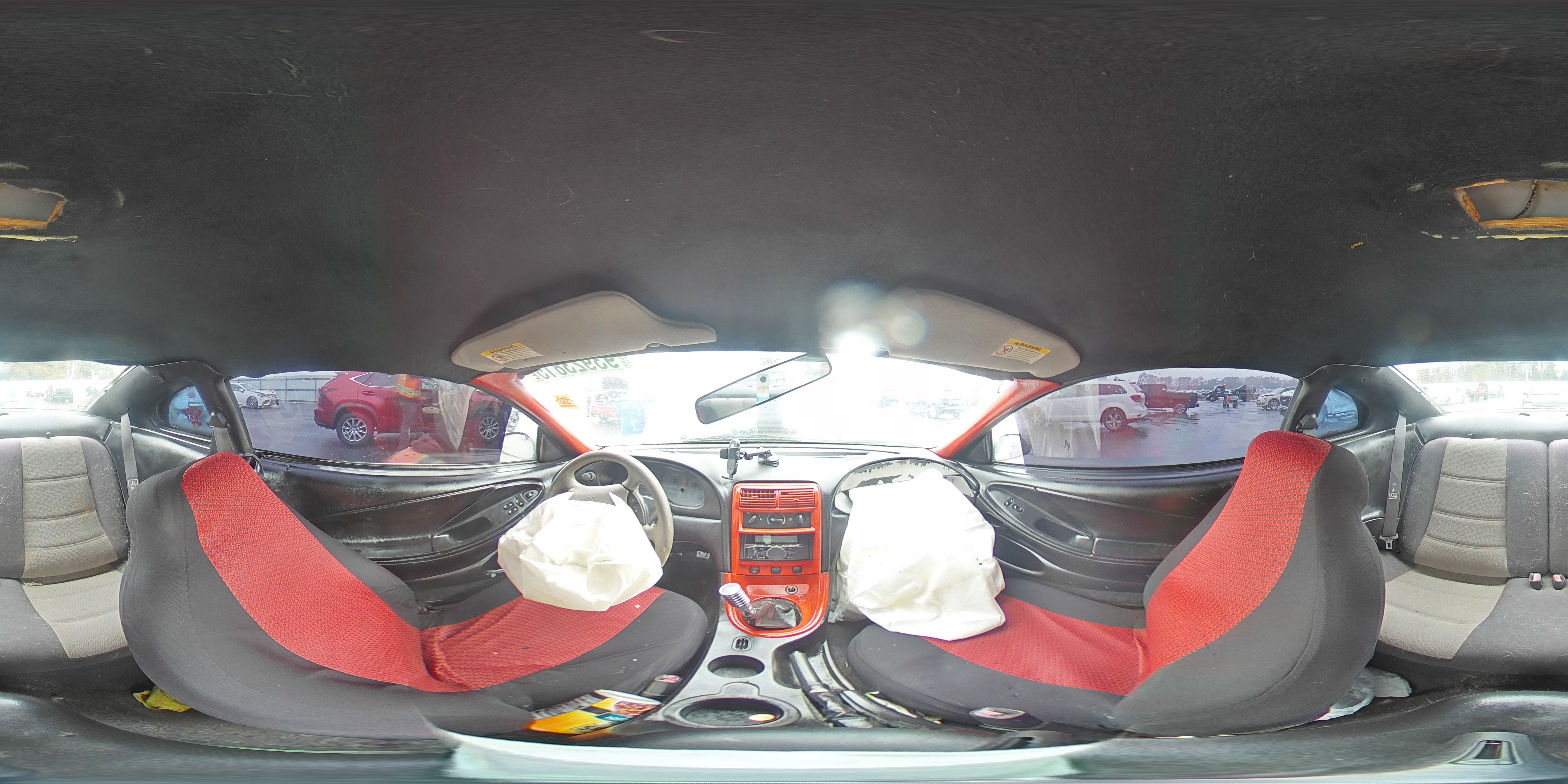 2002 Ford Mustang VIN: 1FAFP40492F240671 Lot: 93923815