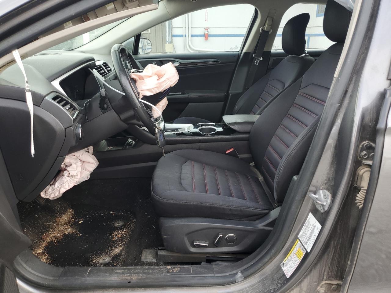 2014 Ford Fusion Se VIN: 1FA6P0HD5E5353184 Lot: 93495305